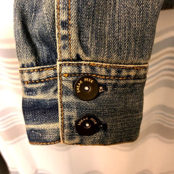 Sneak Peek Cropped Women's Jean Jacket Medium - Picture 4 of 5